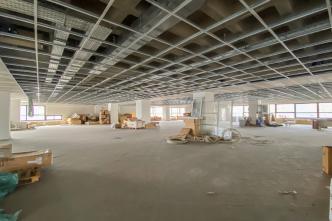 Πειραιάς, κτίριο 5.000 τ.μ προς πώληση