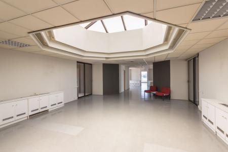Καλλιθέα, γραφεία 2.330 τ.μ προς ενοικίαση