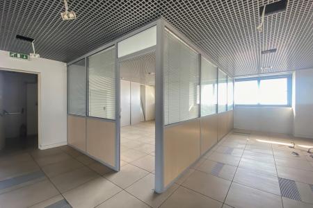 Επαγγελματικό κτήριο 1.720 τ.μ προς ενοικίαση, Μεταμόρφωση