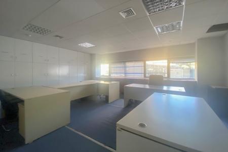 Κηφισιά, κτήριο γραφείων 2.230 τ.μ προς πώληση