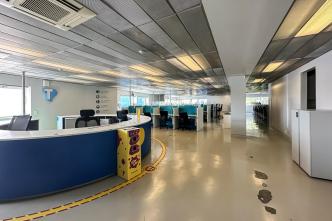 Ταύρος, γραφείο 1.300 τ.μ προς ενοικίαση