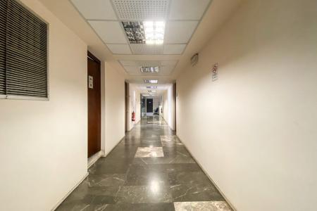 Αθήνα κέντρο, γραφεία 1.300 τ.μ προς ενοικίαση