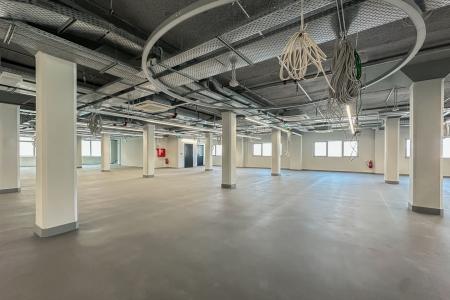 Πειραιάς αυτοτελές κτήριο 6.873 τ.μ προς ενοικίαση