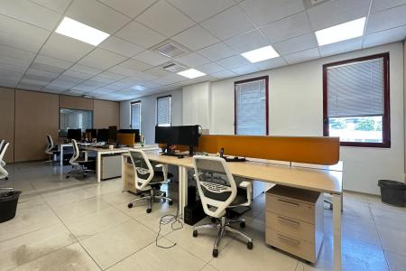 Άλιμος, γραφεία 1.050 τ.μ προς ενοικίαση