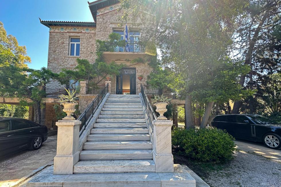 Κηφισιά κτήριο 793 τμ προς ενοικίαση