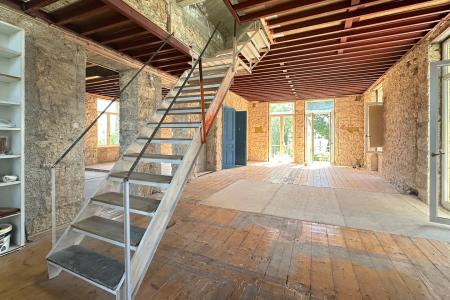 Κηφισιά κτήριο 793 τμ προς ενοικίαση