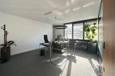 Μαρούσι, γραφείο 500 τ.μ., 2ου ορόφου  προς ενοικίαση