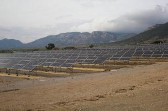 Λαμία μισθωμένο αγροτεμάχιο 22.000 τ.μ προς πώληση