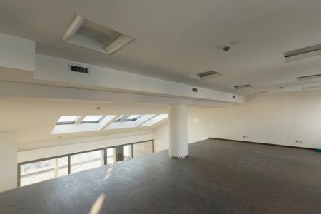 Πειραιάς ενοικιάζεται κτίριο γραφείων 2.200 τ.μ