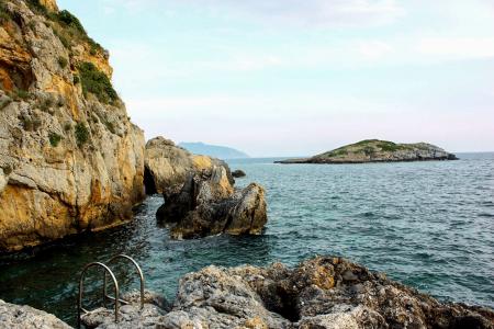 Μονεμβασιά αρχοντική βίλα 200 τμ προς πώληση