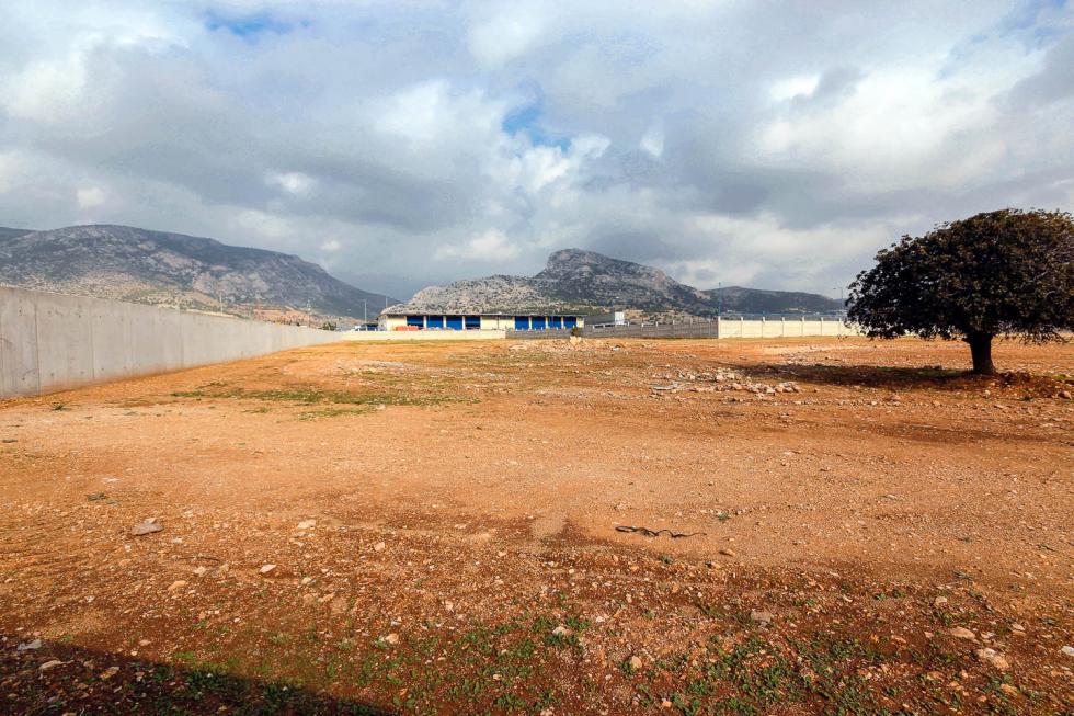 Ασπρόπυργος οικόπεδο 16 στρ προς πώληση