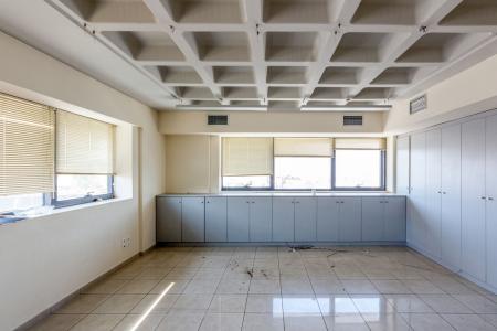 Ηράκλειο κτίριο 1.180 τ.μ προς ενοικίαση