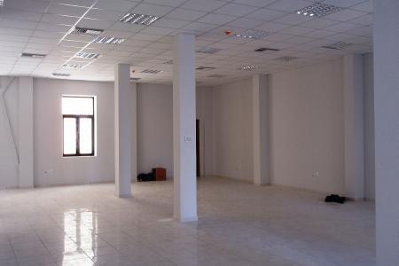 Αθήνα, νεοκλασικό κτίριο 800 τμ προς ενοικίαση