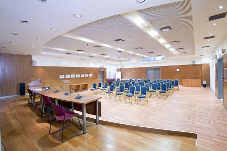 Αθήνα επαγγελματικό κτίριο 5.300 τ.μ προς ενοικίαση