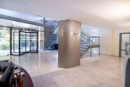 Αθήνα επαγγελματικό κτίριο 5.300 τ.μ προς ενοικίαση