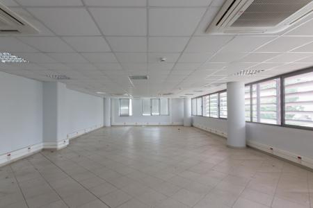 Αγία Παρασκευή κτίριο 8.270 τ.μ προς ενοικίαση
