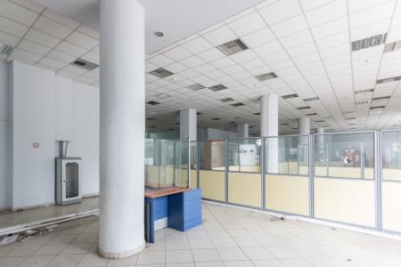 Αγία Παρασκευή κτίριο 8.270 τ.μ προς ενοικίαση