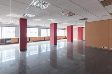 Αθήνα κέντρο γραφείο 1.300 τ.μ προς ενοικίαση