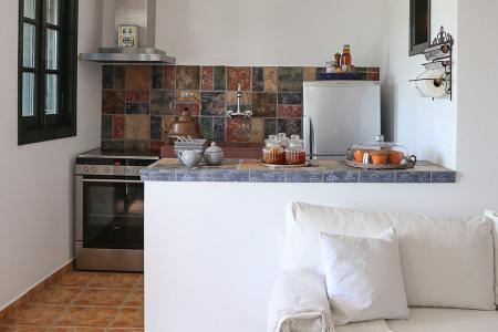 Ξενώνας παραδοσιακός προς πώληση στα Κύθηρα