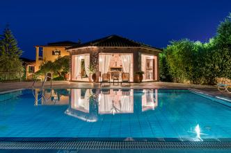 Παραδοσιακή βίλα 220 τ.μ πωλείται στη Ζάκυνθο