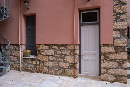 Διατηρητέα μονοκατοικία 803 τ.μ πωλείται στην Κυψέλη
