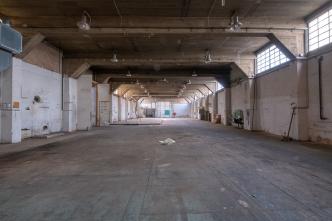 Βιομηχανικό κτίριο 1.680 τ.μ προς ενοικίαση, Περιστέρι