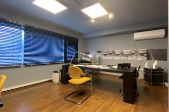 Επαγγελματικό κτίριο 1.260 τ.μ προς ενοικίαση, Γέρακας