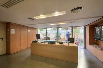 Επαγγελματικό κτίριο 1.704 τ.μ προς ενοικίαση, Δάφνη